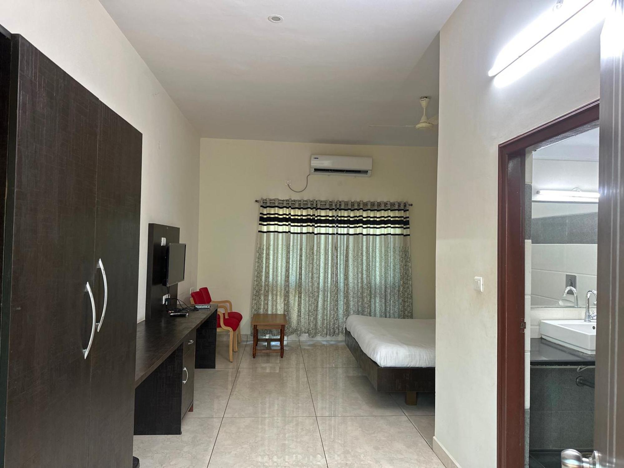 Super Hotel O Sar Residency Nanjangud Zewnętrze zdjęcie
