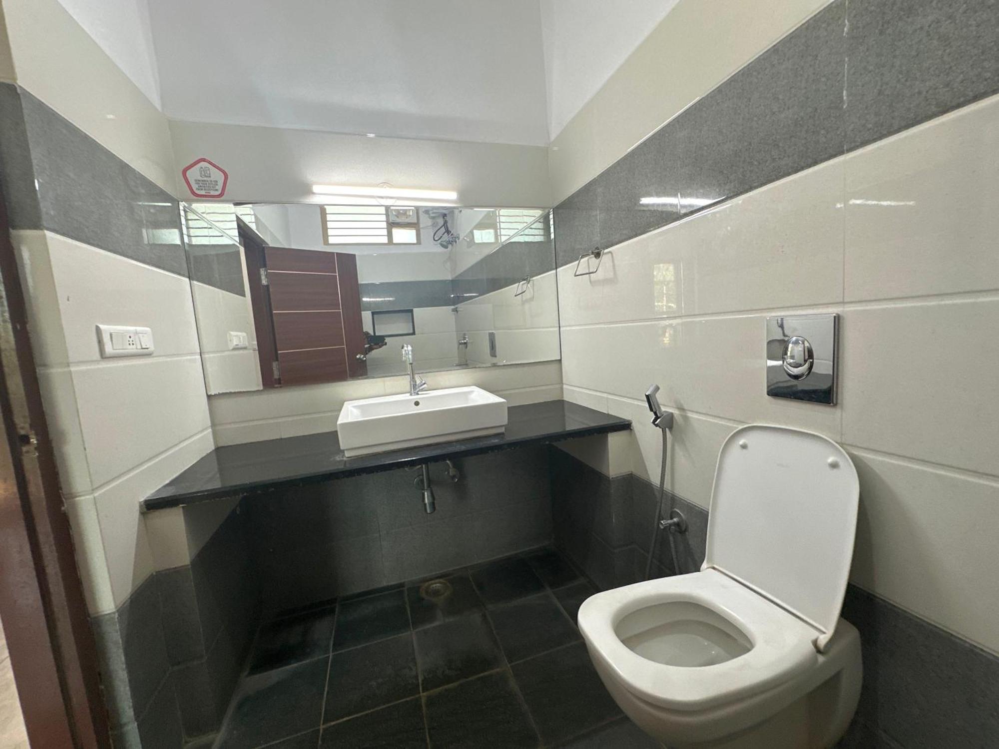 Super Hotel O Sar Residency Nanjangud Zewnętrze zdjęcie